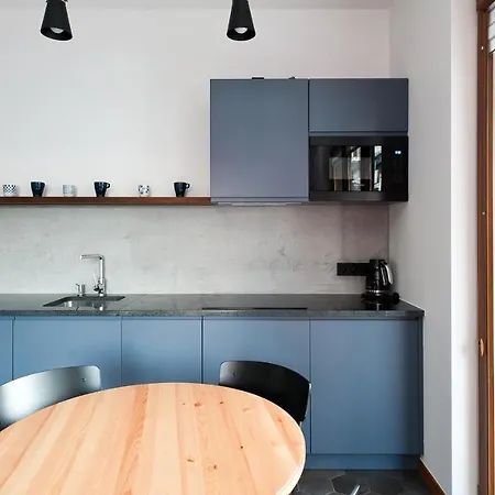 Apartment Rakowicka Podkowa Center Near The Train Station By Sun & Snow Krakow